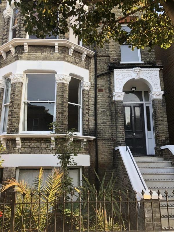 Cozy In A Gorgeous Victorian House Privatunterkunft